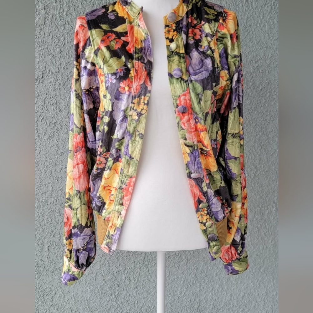 Vintage Floral Satin Bomber Jacket USA Made  Romantic Cottagecore - Picture 3 of 11